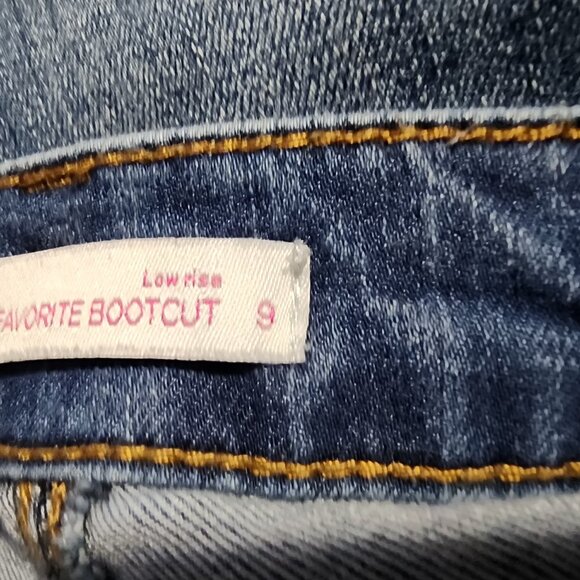 Juniors' SO® Low-Rise Bootcut Jeans medium wash size 9 - Picture 5 of 6